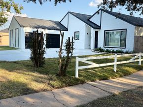 6335 Portal Drive, Houston TX 77096