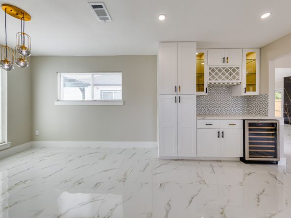 6335 Portal Drive, Houston TX 77096