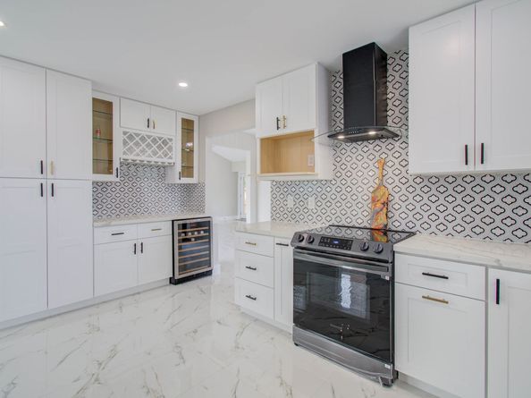 6335 Portal Drive, Houston TX 77096