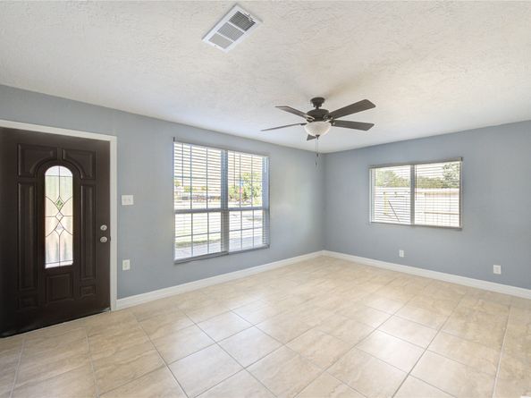 8403 Blankenship Drive, Houston TX 77080
