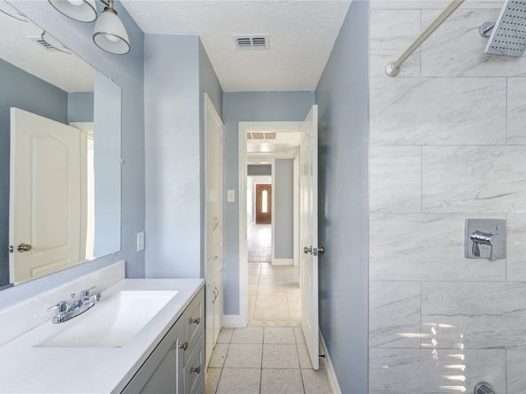 8403 Blankenship Drive, Houston TX 77080