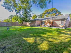 7527 Jason Street, Houston TX 77074