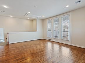 2056 Fannin Station N, Houston TX 77045