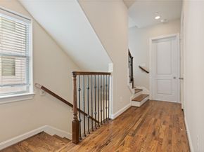 2056 Fannin Station N, Houston TX 77045