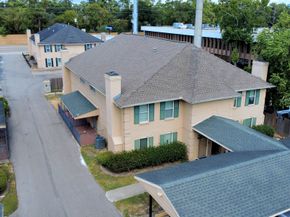 6119 Fm 1960 Rd W, Houston TX 77069
