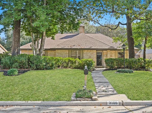 3106 Falling Brook Drive, Kingwood TX 77345