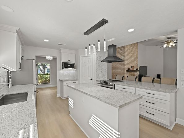 3106 Falling Brook Drive, Kingwood TX 77345