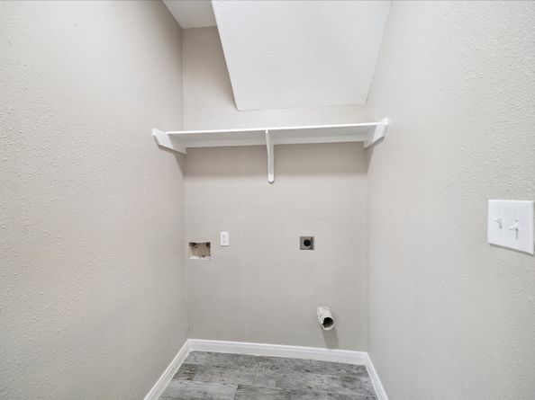 6921 Bacher Street, Houston TX 77028
