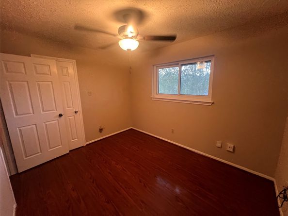 6922 Addicks Clodine Road, Houston TX 77083