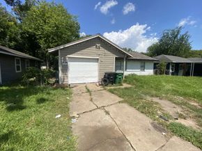 3029 Nita Street, Houston TX 77051