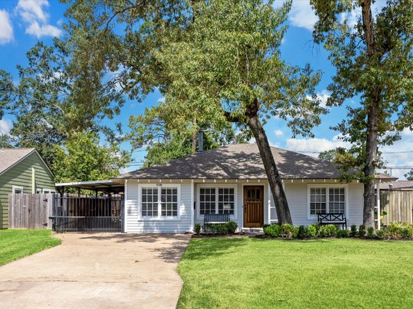 1018 Lamonte Lane, Houston TX 77018