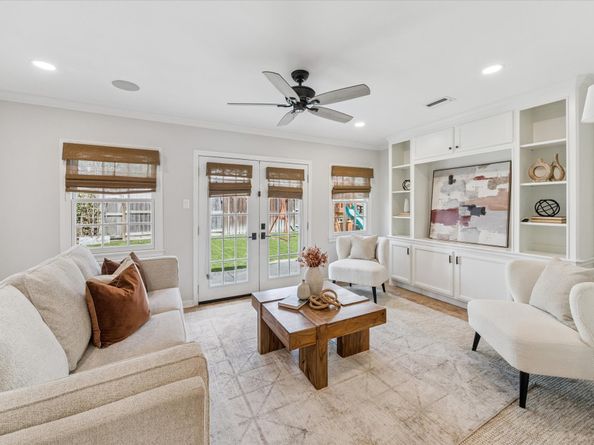 1018 Lamonte Lane, Houston TX 77018