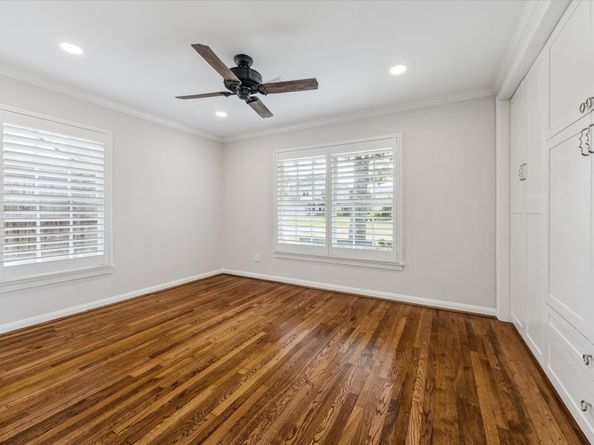 1018 Lamonte Lane, Houston TX 77018
