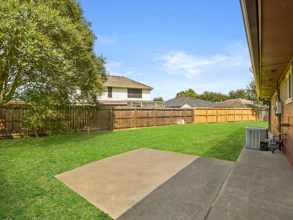 15510 Wildwood Glen Drive, Houston TX 77083