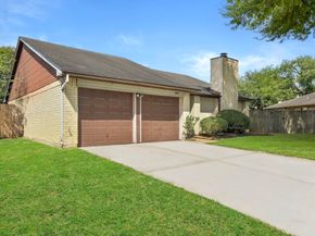 15510 Wildwood Glen Drive, Houston TX 77083
