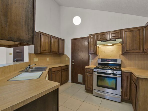 15510 Wildwood Glen Drive, Houston TX 77083