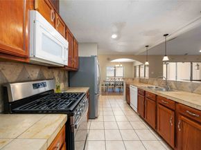 2423 Prides Crossing Road, Houston TX 77067
