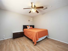 2423 Prides Crossing Road, Houston TX 77067