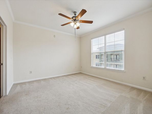 1711 Old Spanish Trail 440, Houston TX 77054
