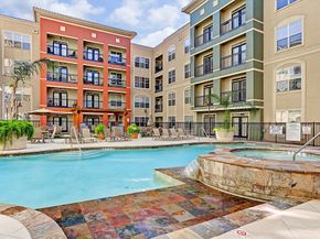 1711 Old Spanish Trail 440, Houston TX 77054