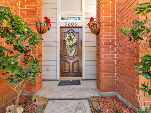 5305 Shady Maple Drive, Houston TX 77339