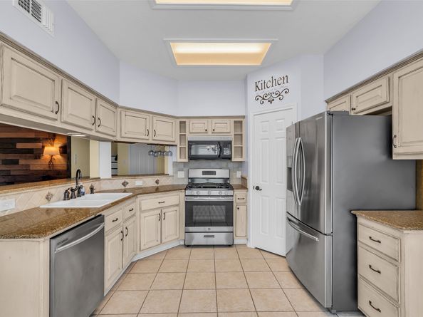 5305 Shady Maple Drive, Houston TX 77339