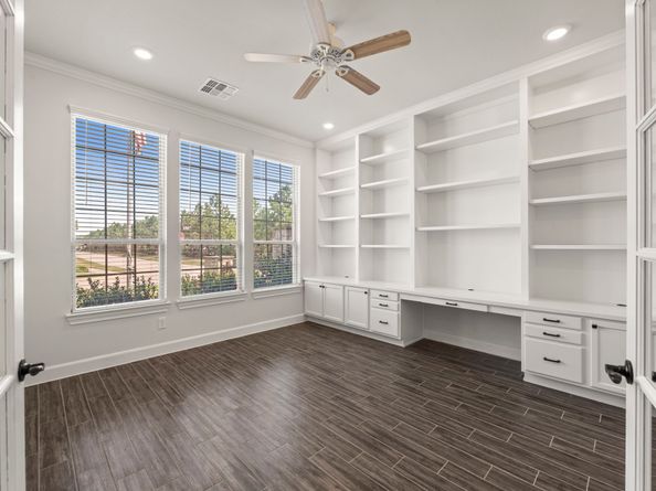234 Silver Dapple, The Woodlands TX 77382