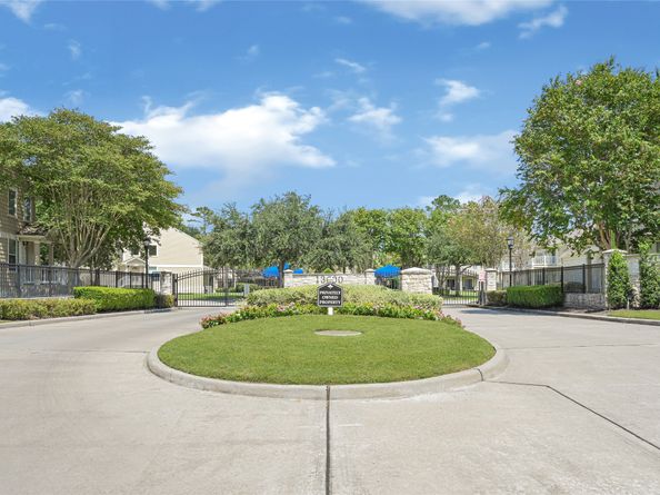 13600 Breton Ridge Street 4A, Houston TX 77070
