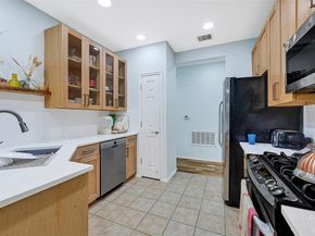 13600 Breton Ridge Street 4A, Houston TX 77070