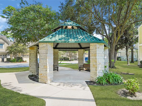 13600 Breton Ridge Street 4A, Houston TX 77070