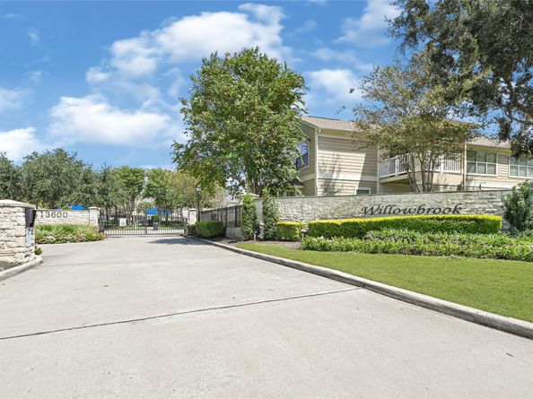 13600 Breton Ridge Street 4A, Houston TX 77070