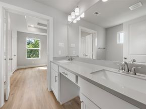 1220 E 33rd Street, Houston TX 77022