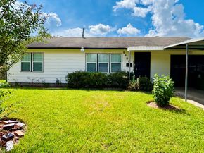 5806 Beldart Street, Houston TX 77033
