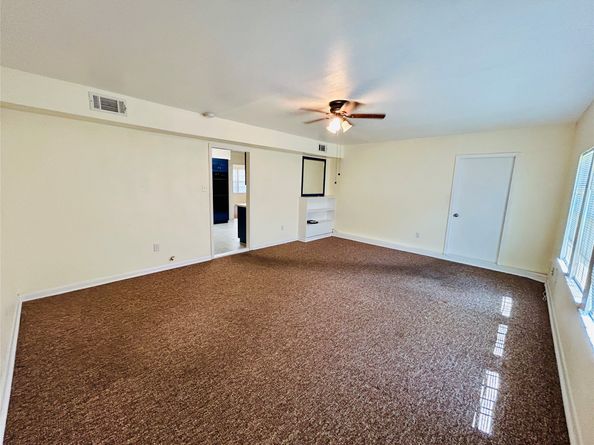 5806 Beldart Street, Houston TX 77033