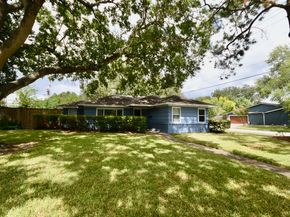 4702 Kingfisher Drive, Houston TX 77035