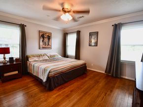 4702 Kingfisher Drive, Houston TX 77035
