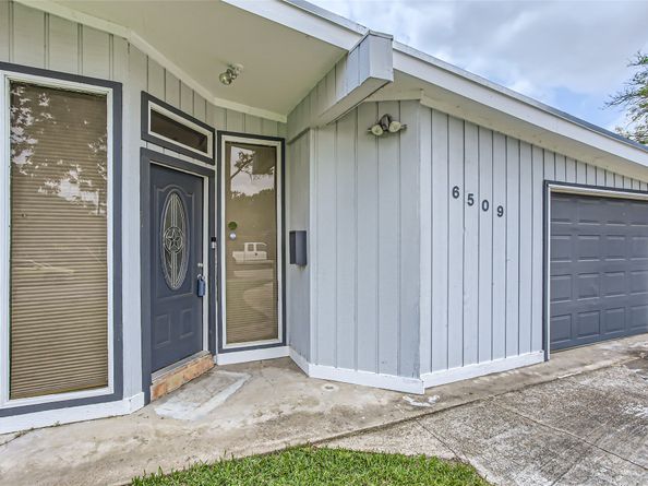6509 Birdwood Road, Houston TX 77074