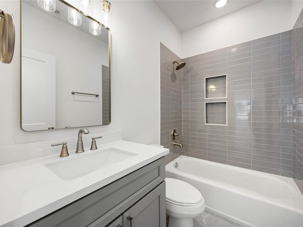 243 Rebecca Street E, Houston TX 77022
