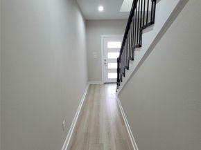 2805 Tierwester Street, Houston TX 77004