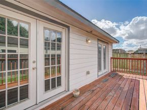 3060 Noble Street, Houston TX 77026