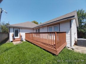 3060 Noble Street, Houston TX 77026