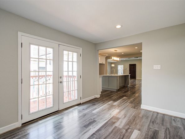 3060 Noble Street, Houston TX 77026