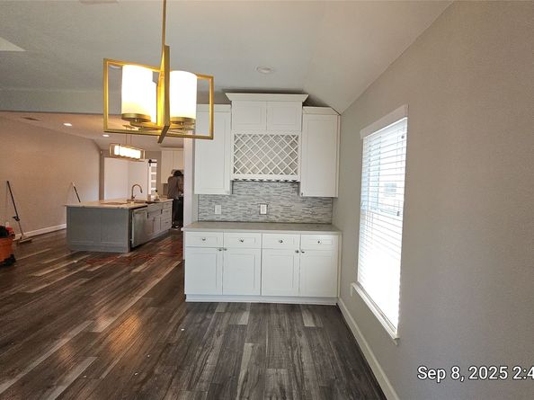 3060 Noble Street, Houston TX 77026