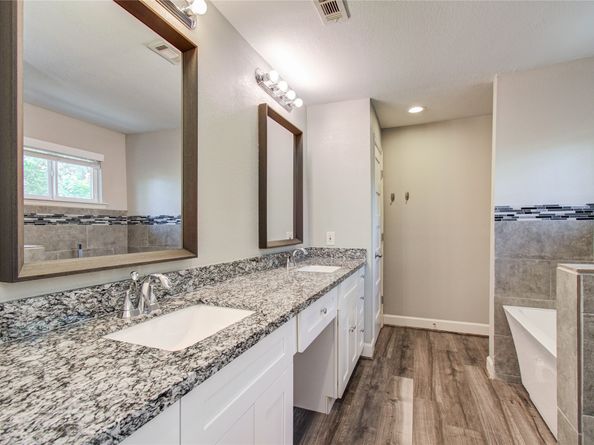 3060 Noble Street, Houston TX 77026