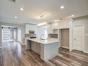 3060 Noble Street, Houston TX 77026