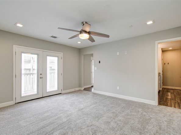 3060 Noble Street, Houston TX 77026