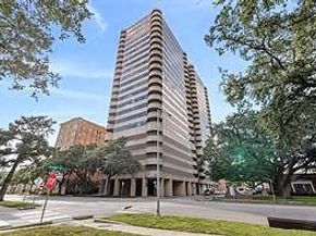 5000 Montrose Boulevard 16B, Houston TX 77006