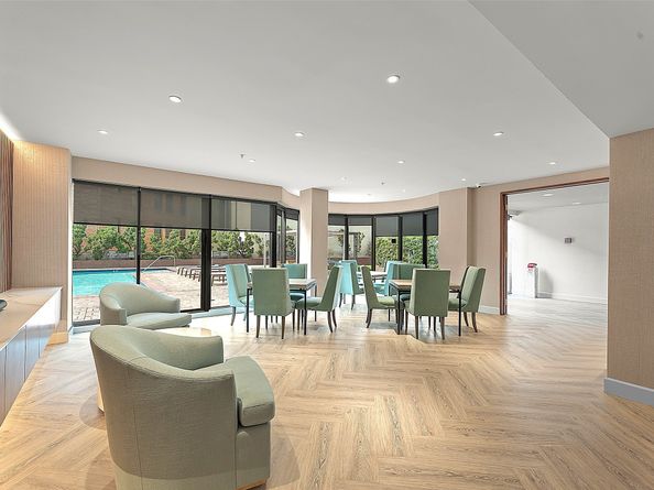 5000 Montrose Boulevard 16B, Houston TX 77006