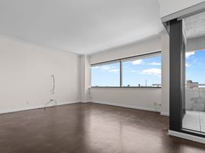 5000 Montrose Boulevard 16B, Houston TX 77006