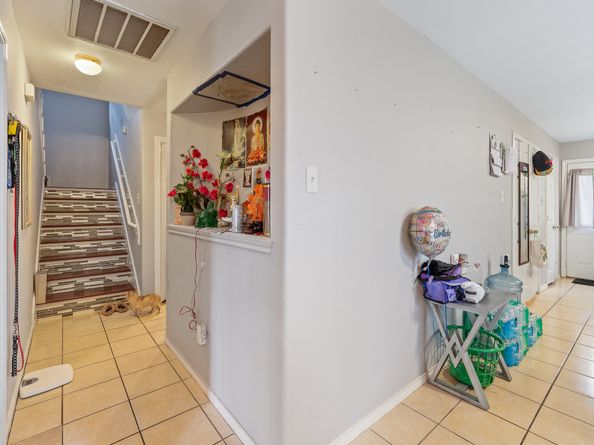 5930 Santa Bernadetta, Houston TX 77017